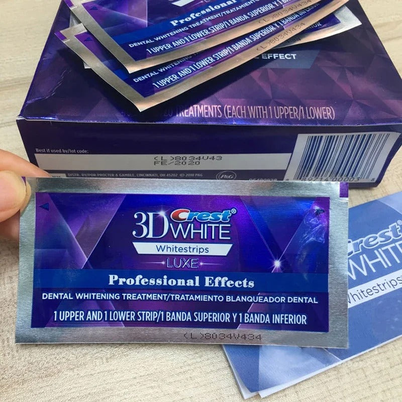 Bandes Blanchissantes 3D Crest Whitestrips – Résultats Professionnels à Domicile authentiques.